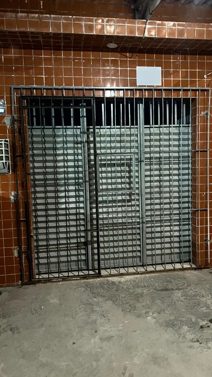 Casa com ponto comercial 