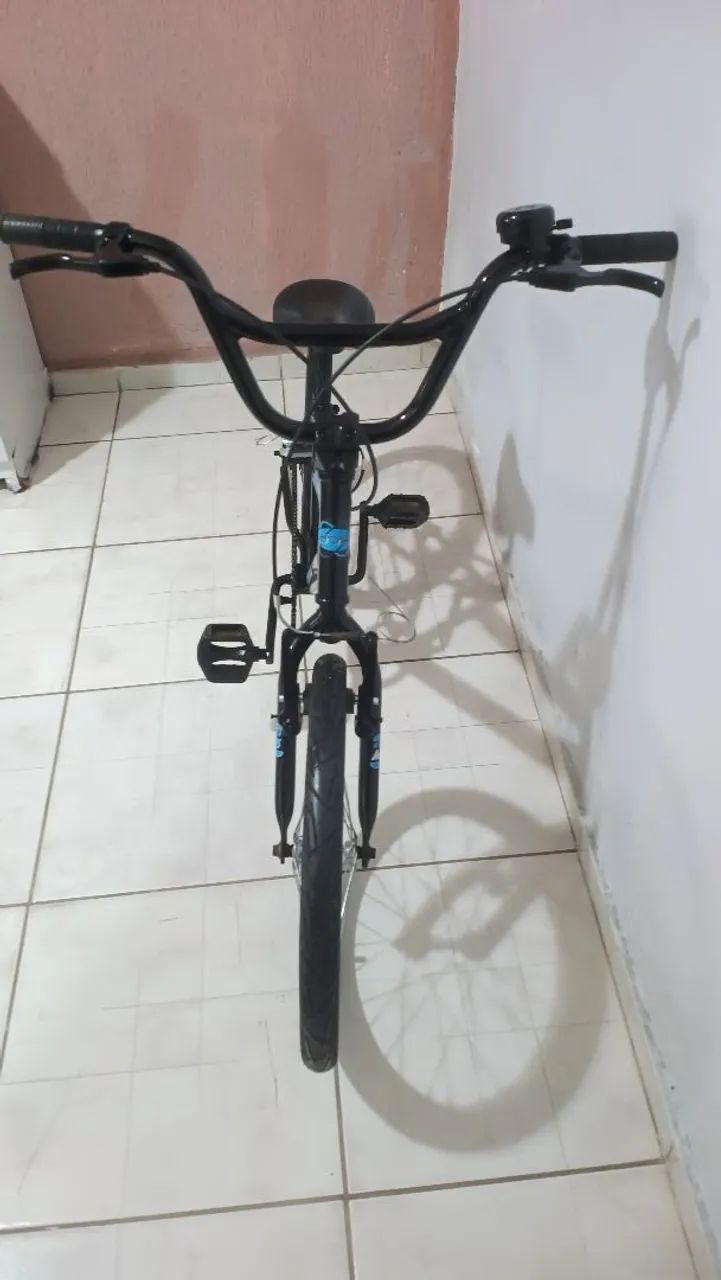 Bicicleta aro 20 bem conservada  - Foto 3