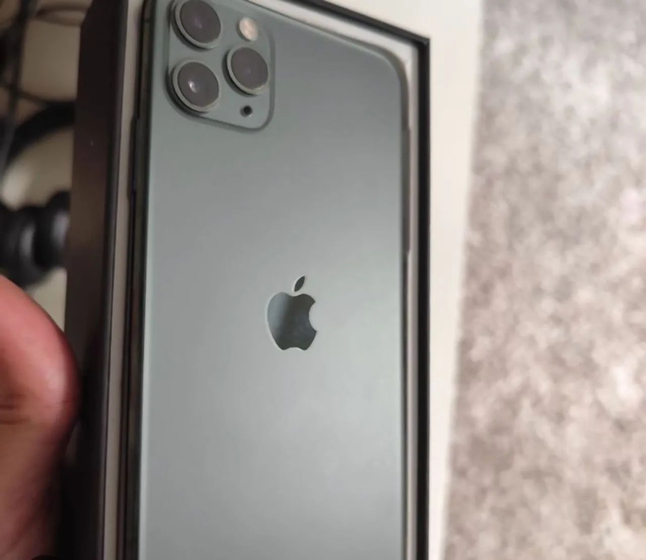 iPhone 11 Pro Max verde em perfeito estado de conservação  - Foto 3
