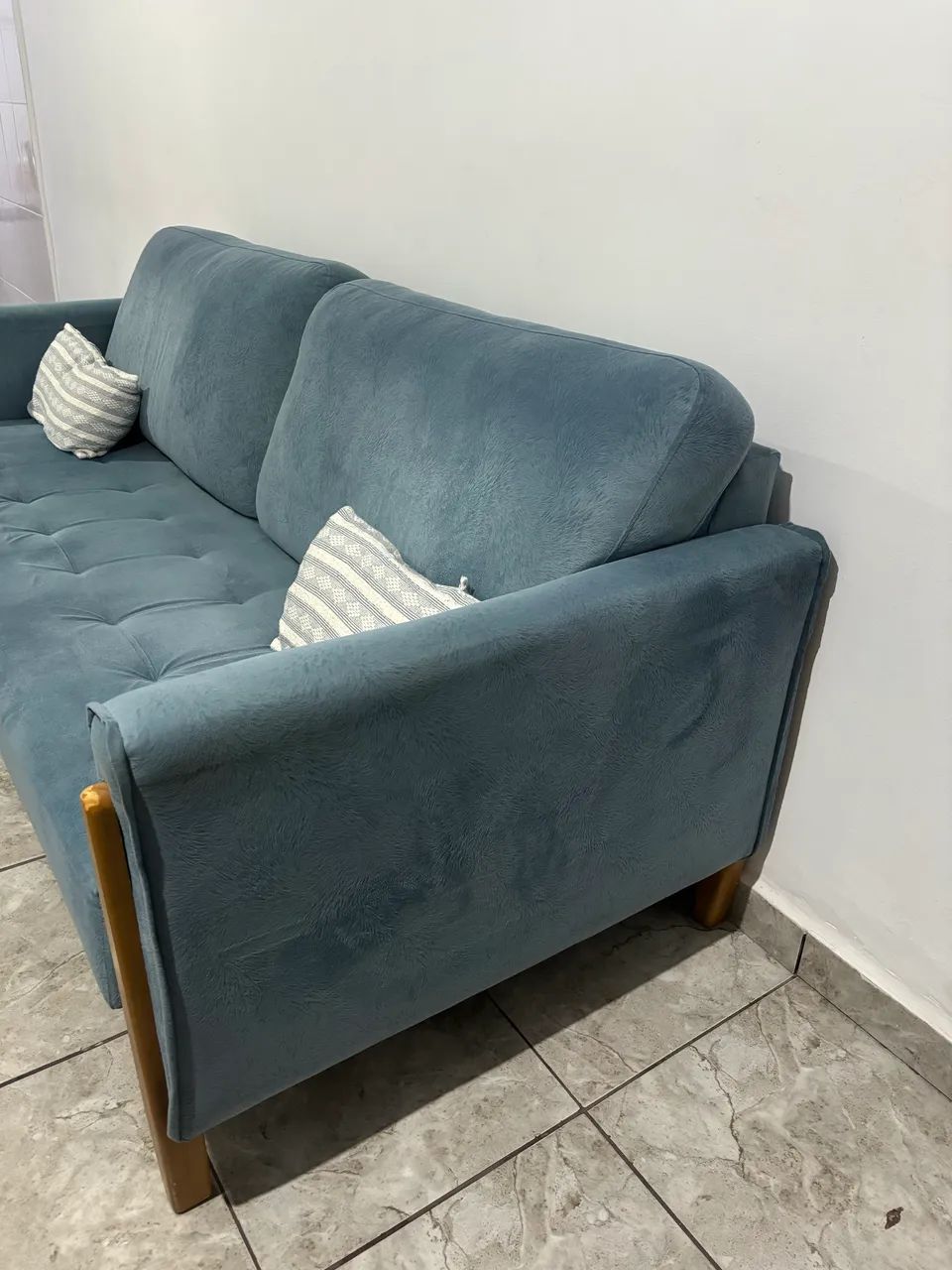 Sofá 4 lugares Muito Confortável  - Foto 2