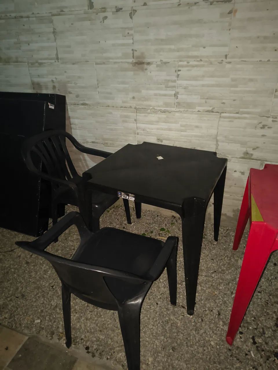 Cadeiras + mesa - Foto 2