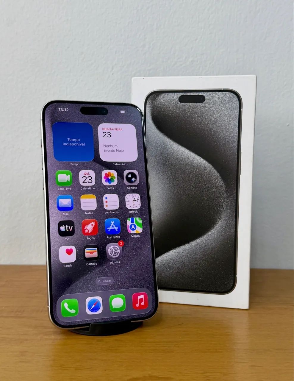 iPhone 15 Pro Max 256gb branco semi novo impecável  - Foto 4