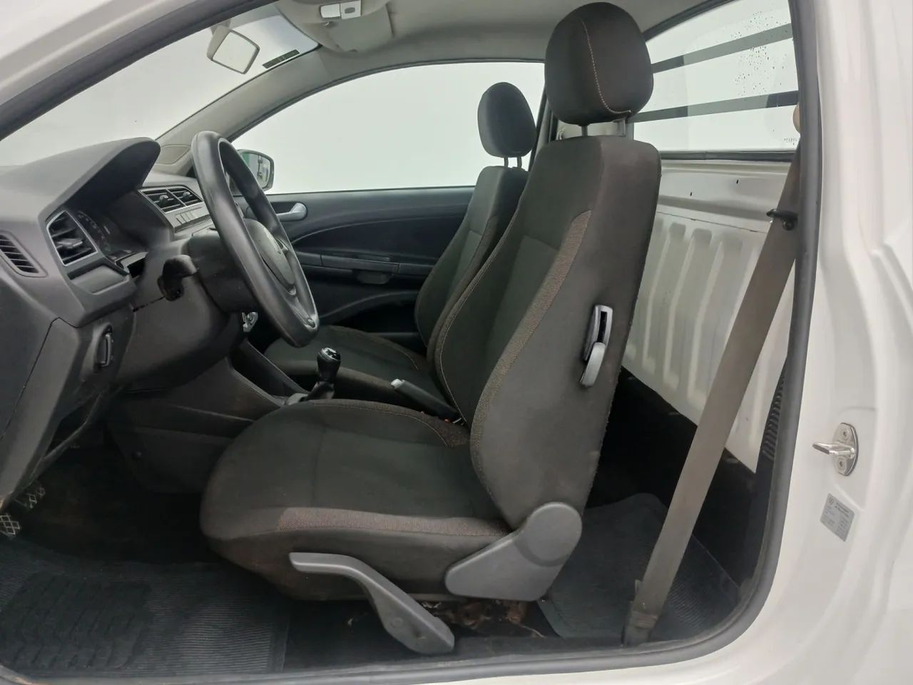 Volkswagen Saveiro Robust 1.6 Total Flex 16V CD, foto 16 de 16