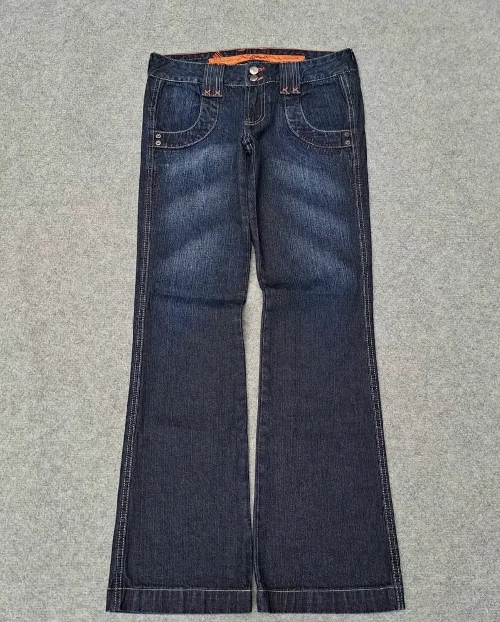 Calça jeans bootcut cintura baixa  