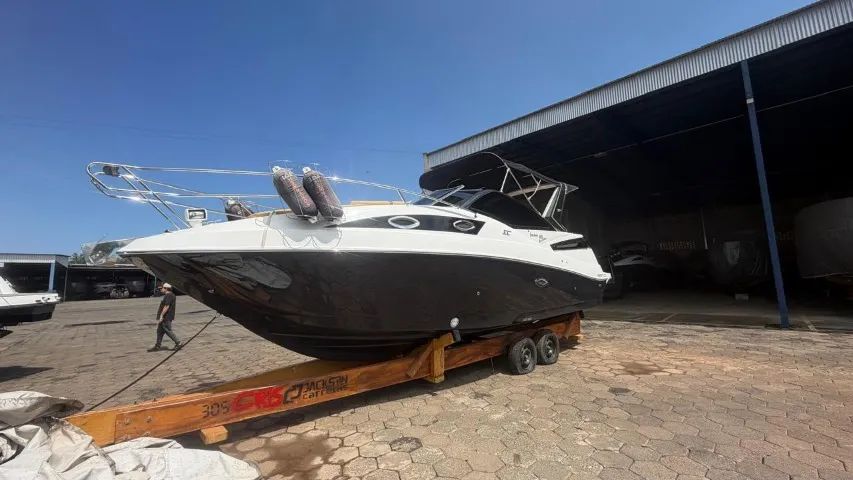 Lancha focker 305