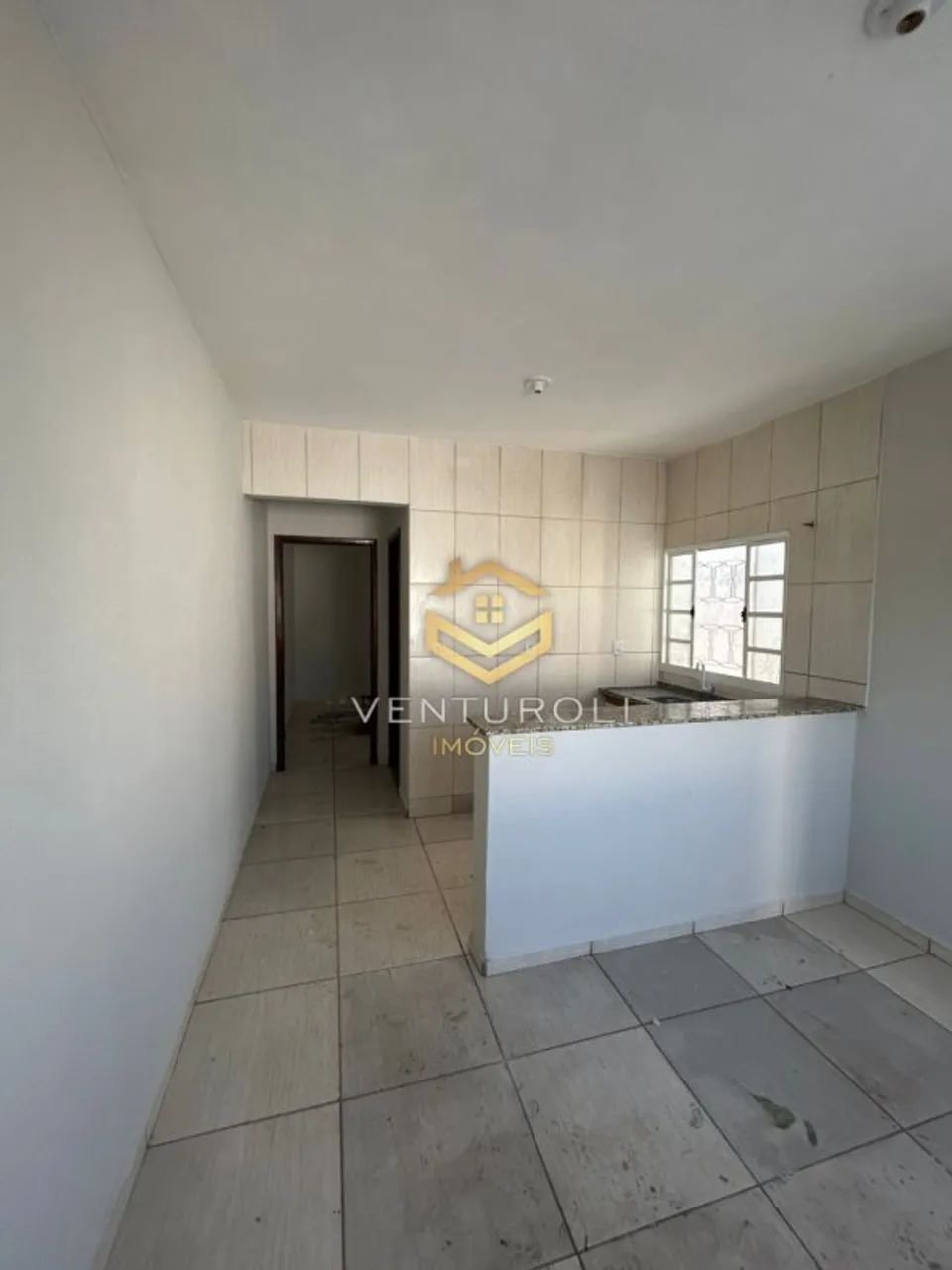 Casa com 1 dormitório e laje - Foto 3