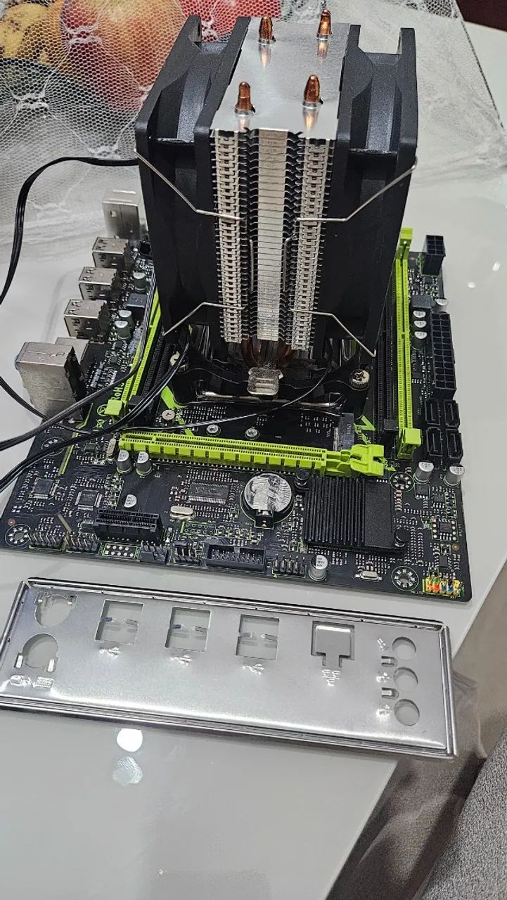 Placa mae Xeon E5 v4 com cooler duplo - Foto 2