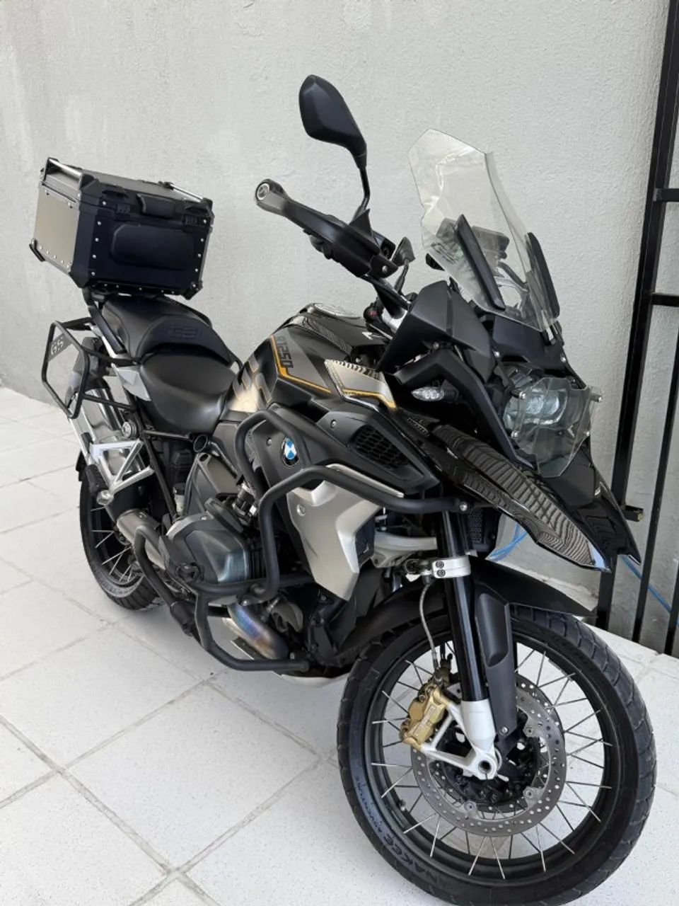 GS 1250 Premium Exclusive