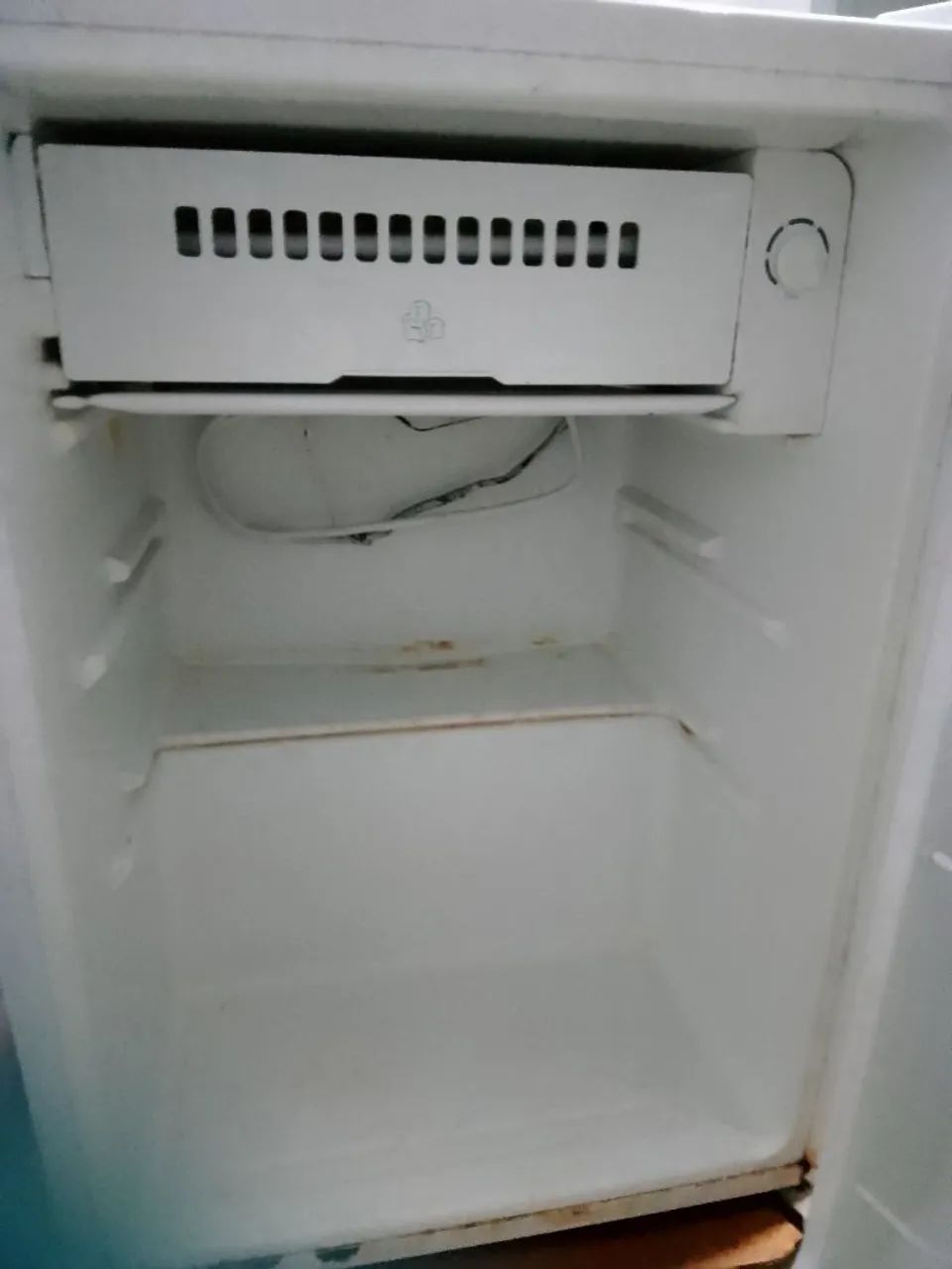 Frigobar não funciona  - Foto 3