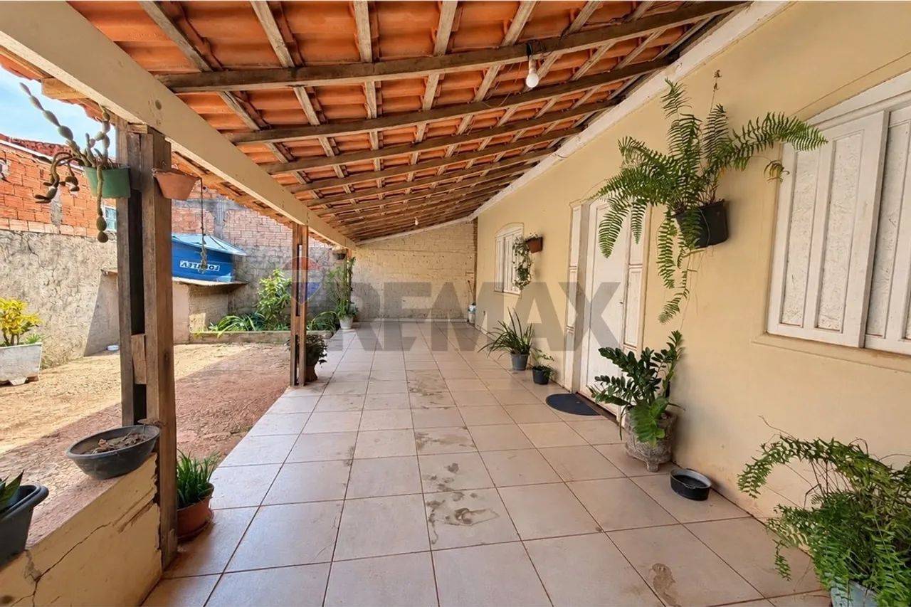 CASA COM 3 DORMITÓRIOS A 1 MINUTO DO CENTRO - Foto 5