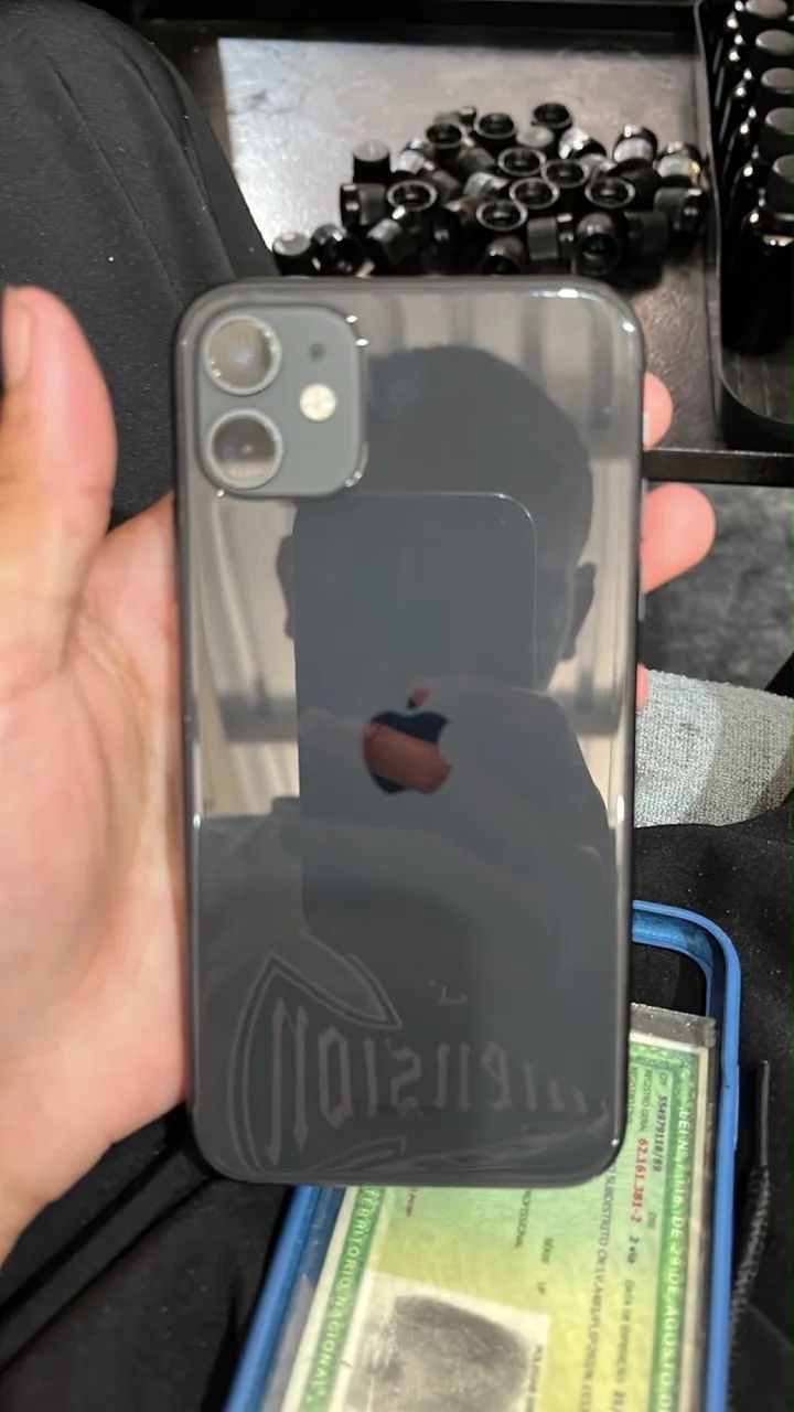 iPhone 11 