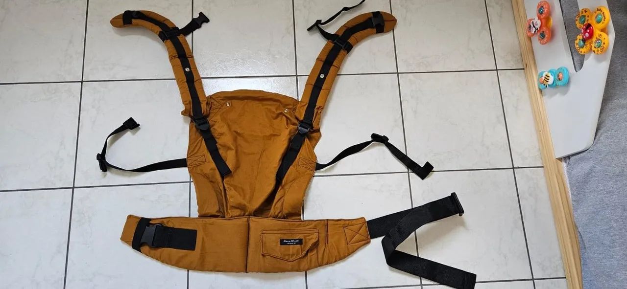 MOCHILA EVOLUTIVA CHICACHILA OCRE - Foto 3