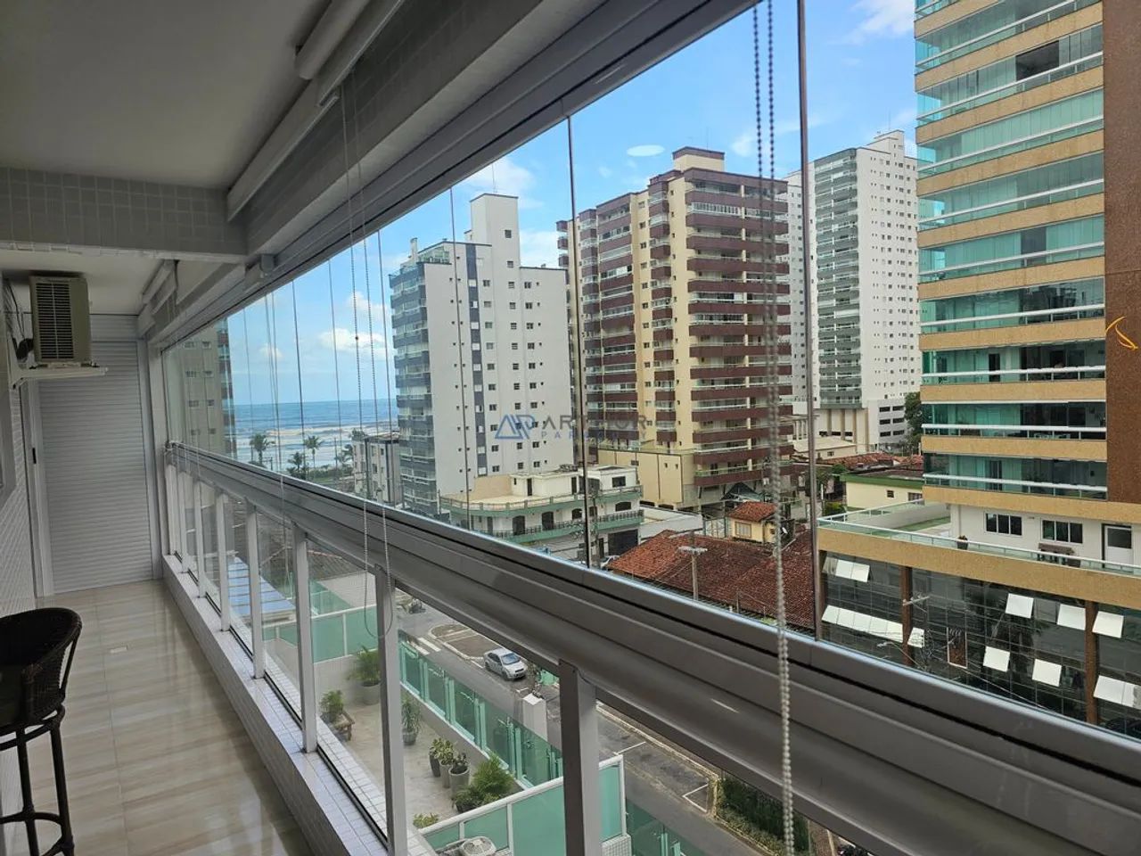 Apartamento para locação em Praia Grande no Caiçara com 2 dormitórios 96m²