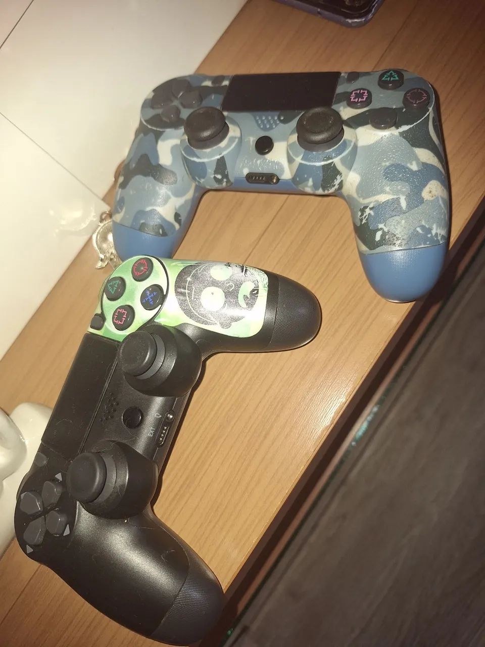 PlayStation 4.   71 9_9_2_3_2_5_3_0_1 - Foto 2