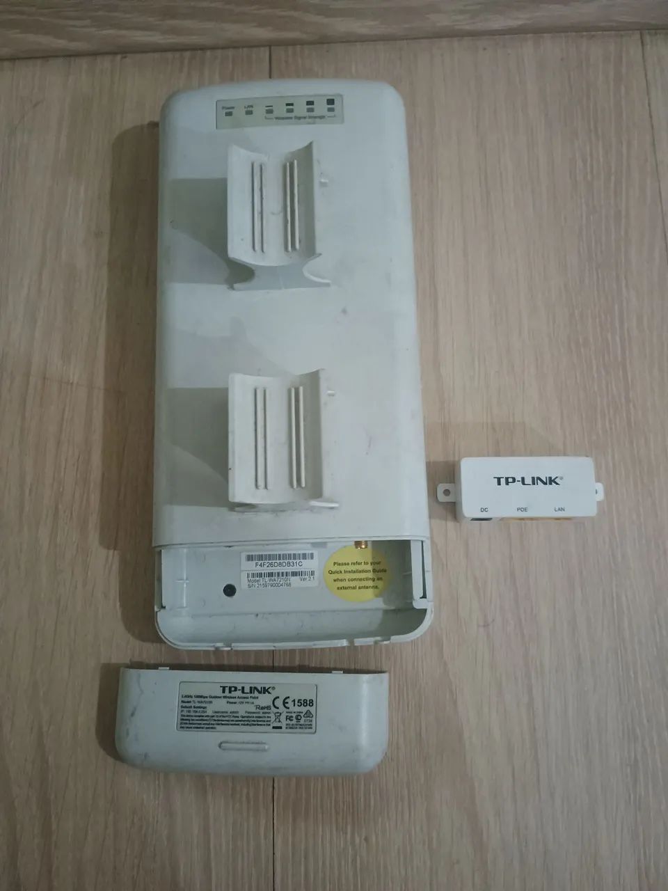 Antena CPE TP Link 12 DBi TL-WA7210N  2,4Ghz  - Foto 2