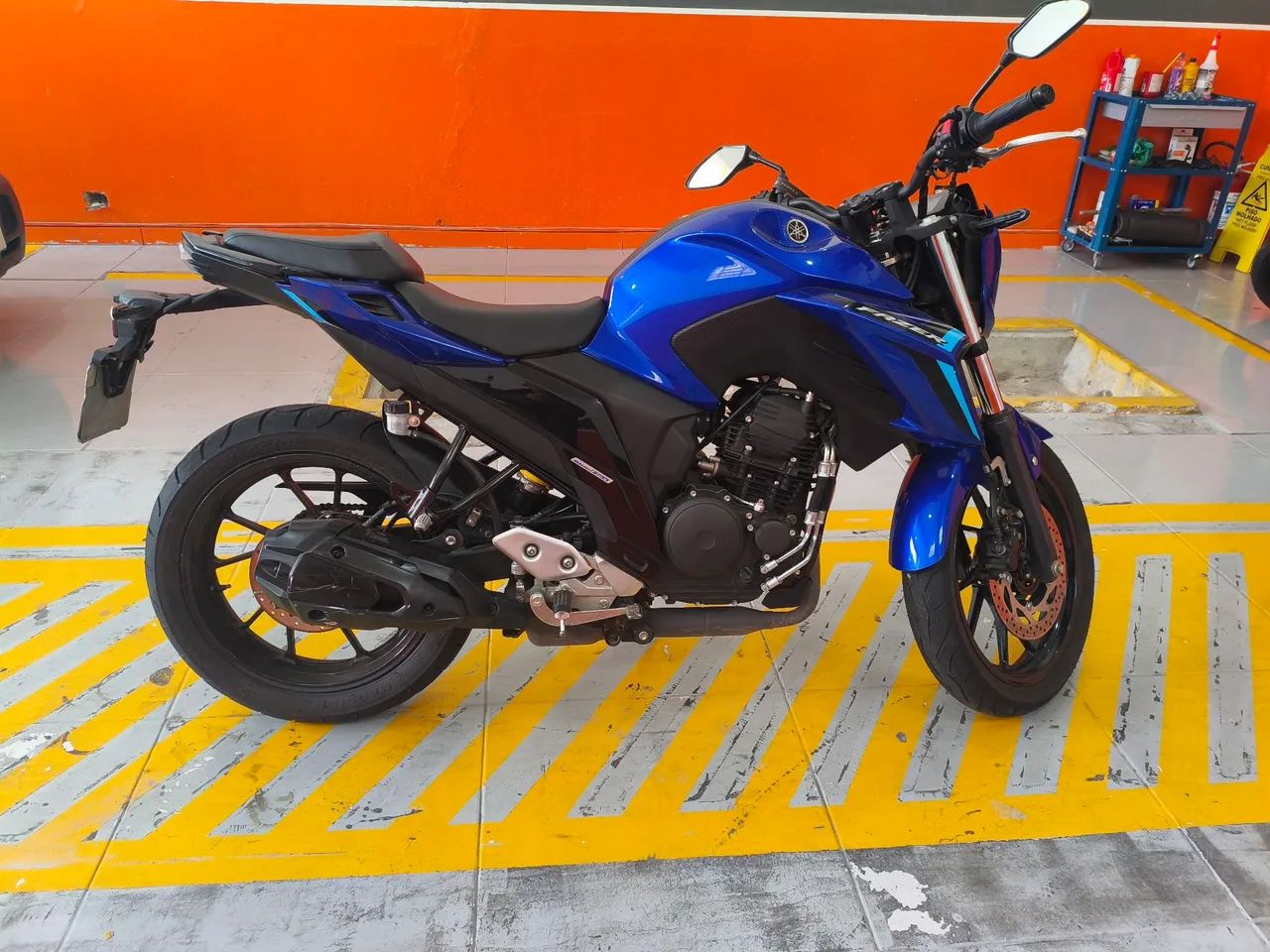 Fazer 250 novíssima 