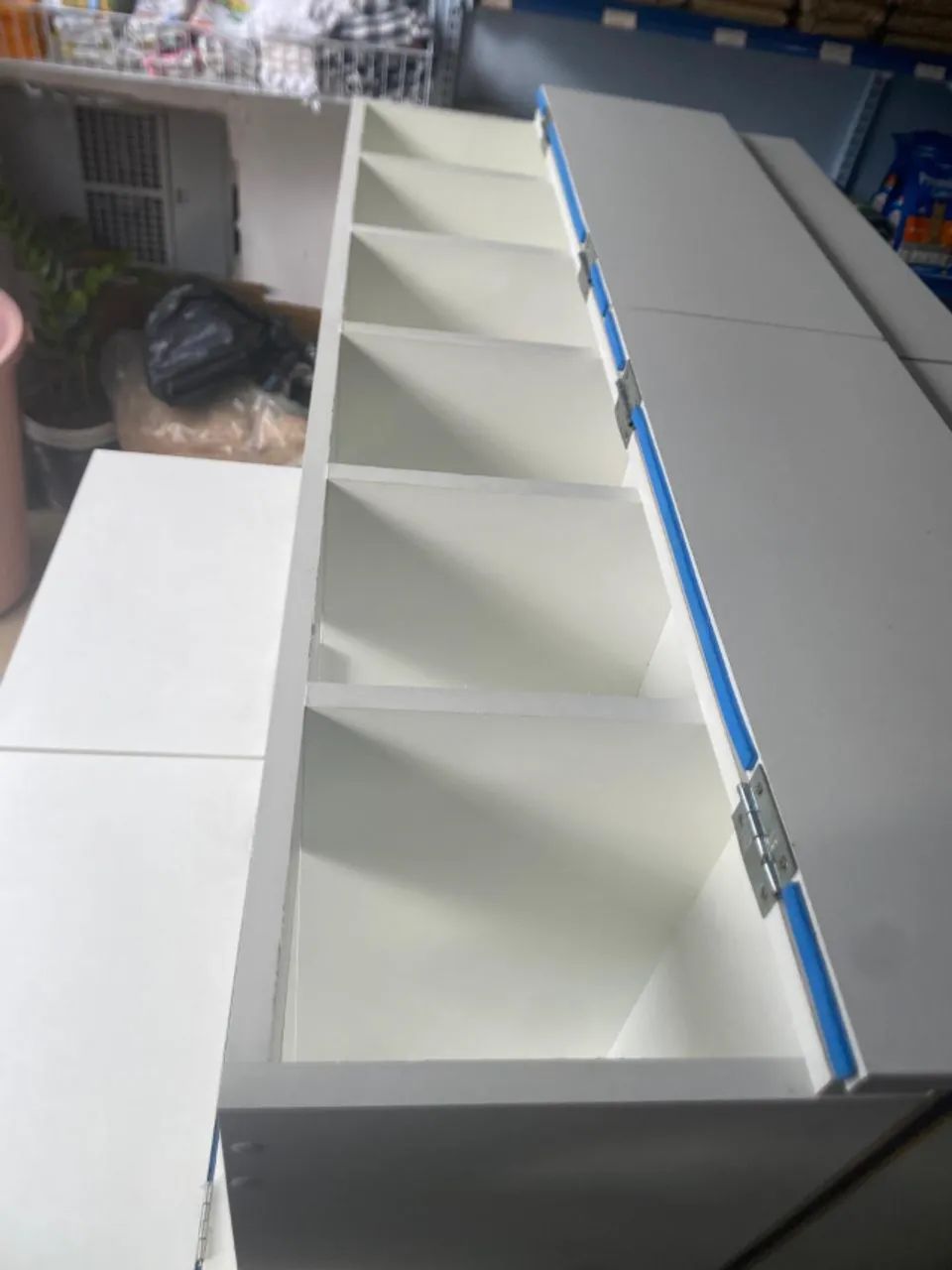 2x expositores petshop/comercio 24 divisões branco - Foto 3