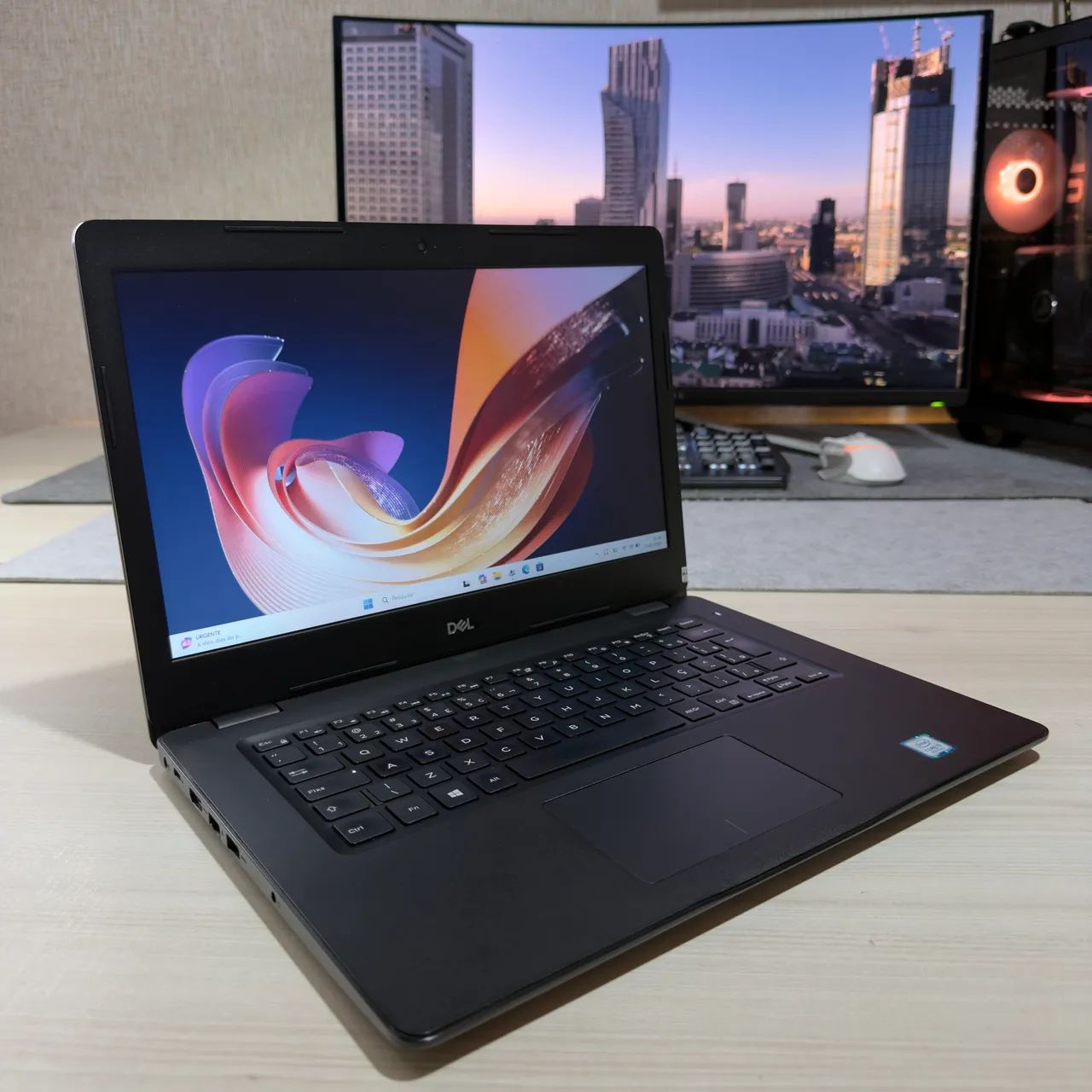 Notebook Dell Latitude 3490 - Intel Core i5 8GB RAM SSD 256GB Bat Nova (Garantia) 