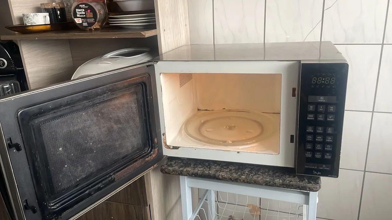 microondas 30 litros  - Foto 2