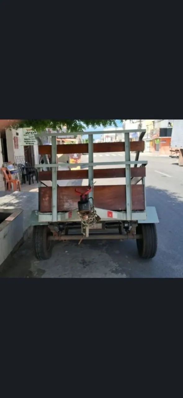 Vendo Carrocinha emplacada R$ 5.200,00 - Foto 5