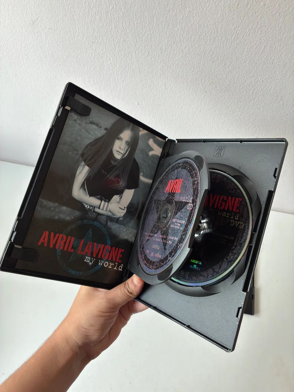 DVD AVRIL LAVIGNE - Foto 3