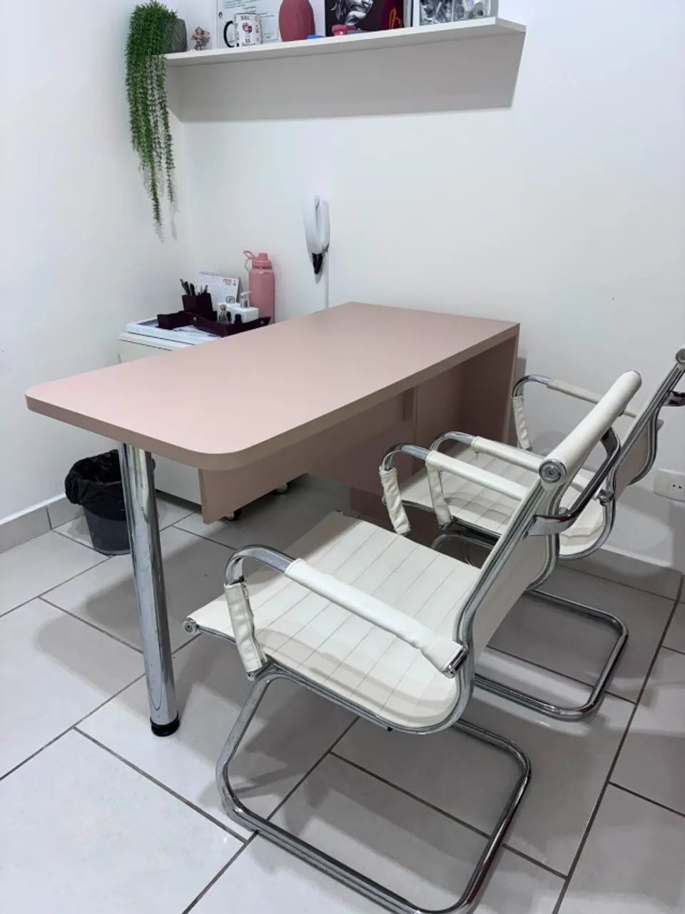 Mesa para Consultório/Escritório MDF 1,20m com Gaveteiro - Excelente Estado - Foto 3