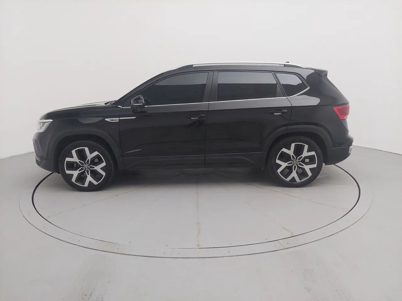 Volkswagen Taos Highline 1.4 250 TSI Flex Aut., foto 2 de 18