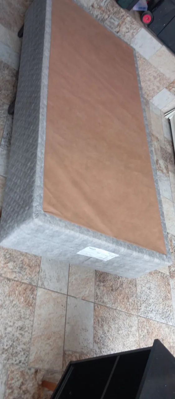 Cama box solteiro com colchão 