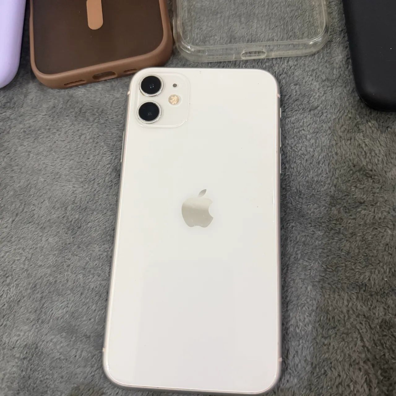 iPhone 11 64 GB - Foto 3