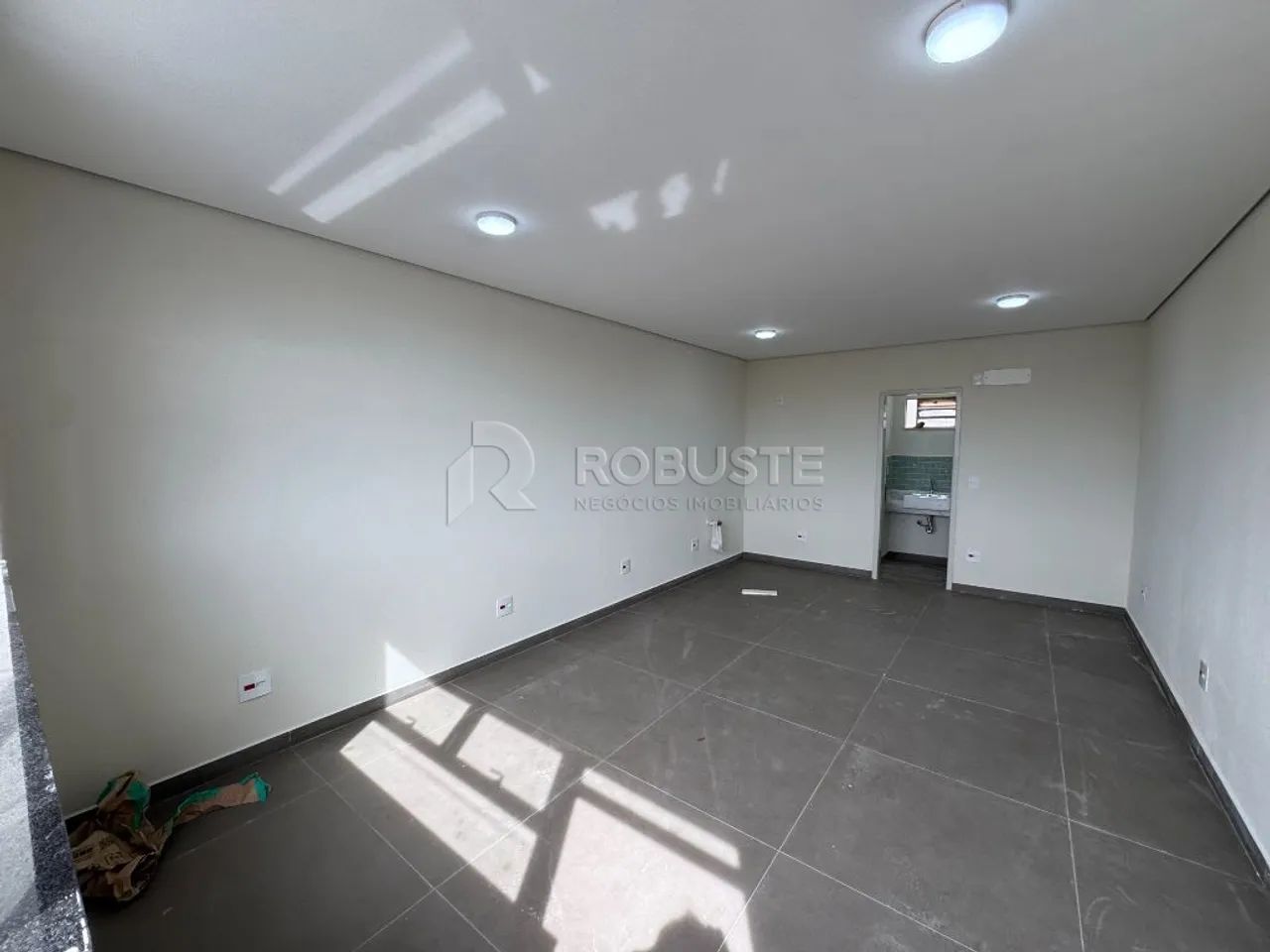 Sala Comercial para Alugar no Jardim Paraíso em Botucatu - Foto 4
