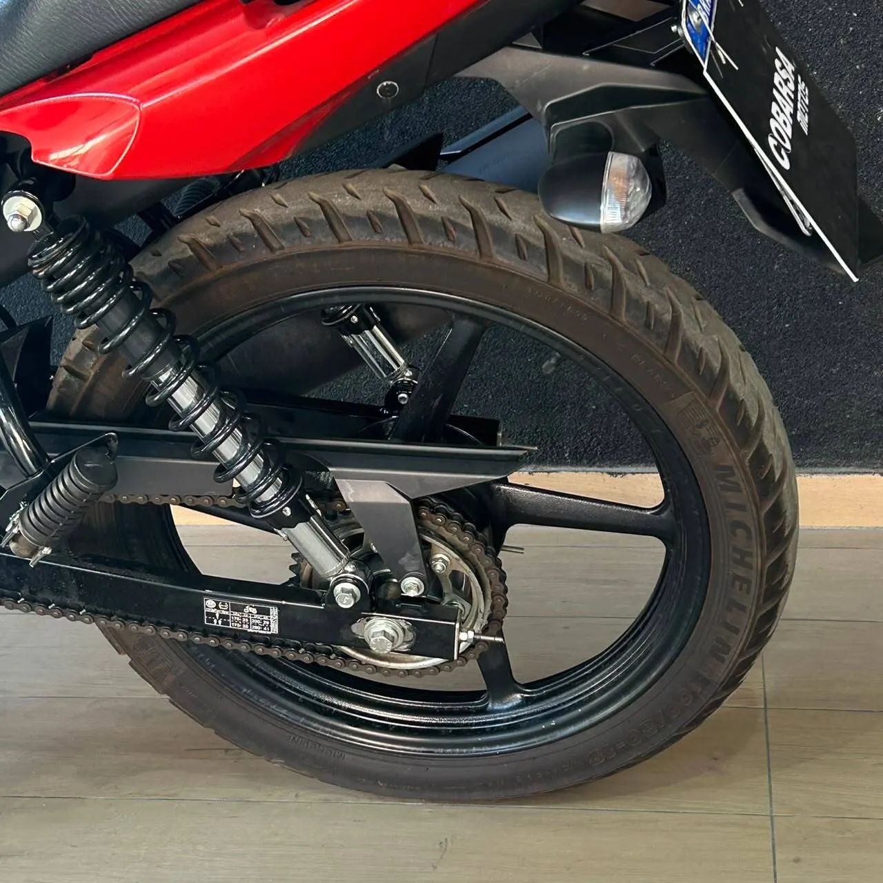 YAMAHA FACTOR 150 2025 - Foto 3