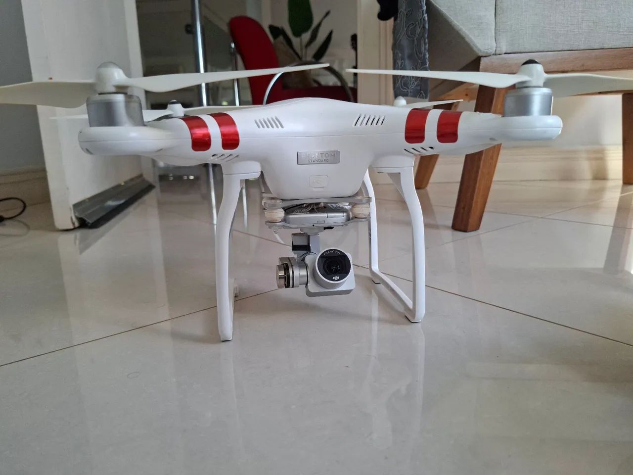 DRONE DJI PHANTOM 3 STANDARD  - Foto 2