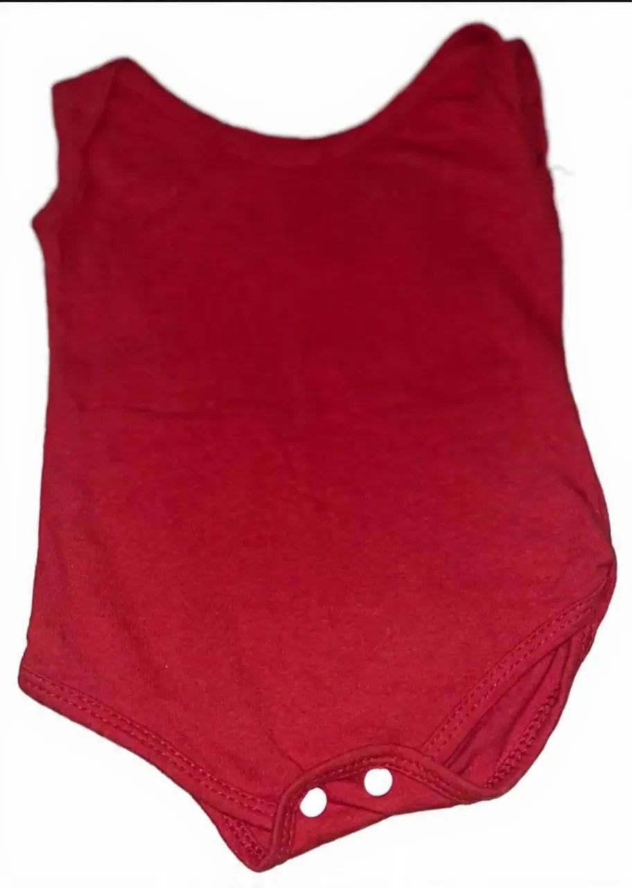 body regata vermelho liso para bebê