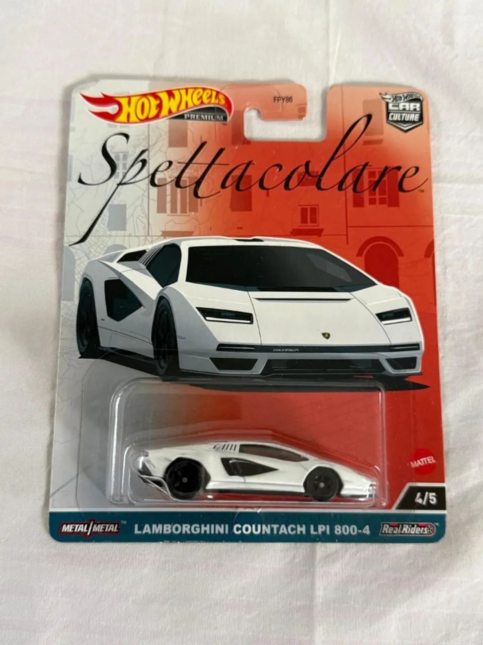 Lamborghini Countach LPI 800-4 (Branca) - Série Spettacolare