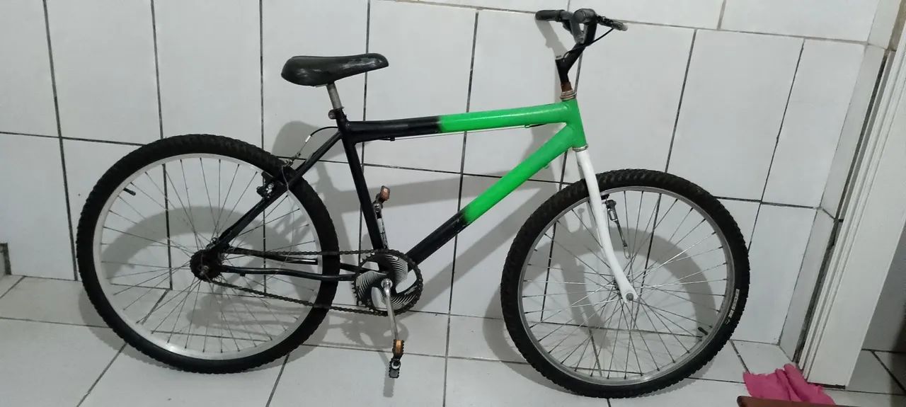 Bicicleta aro 26 ADULTO retirar no Wanderley Dantas 