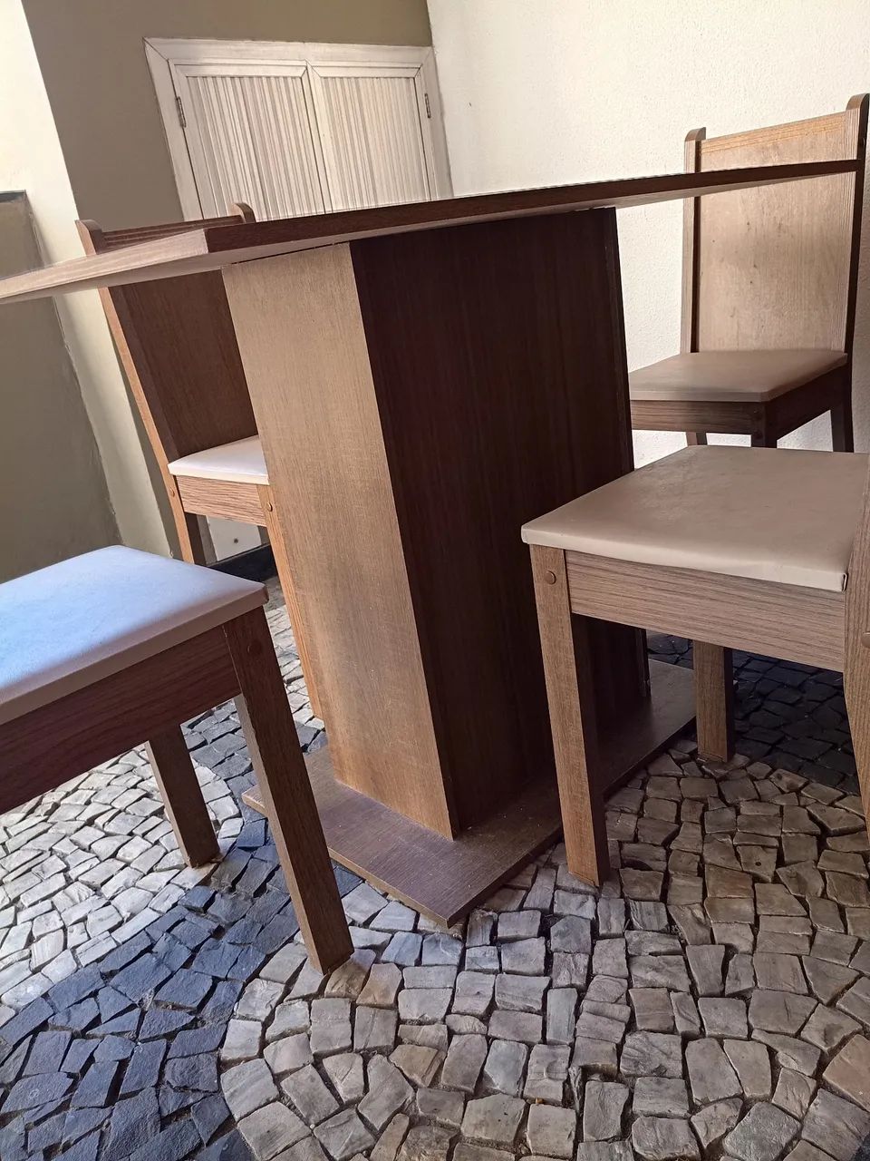 Cadeira e mesa - Foto 4