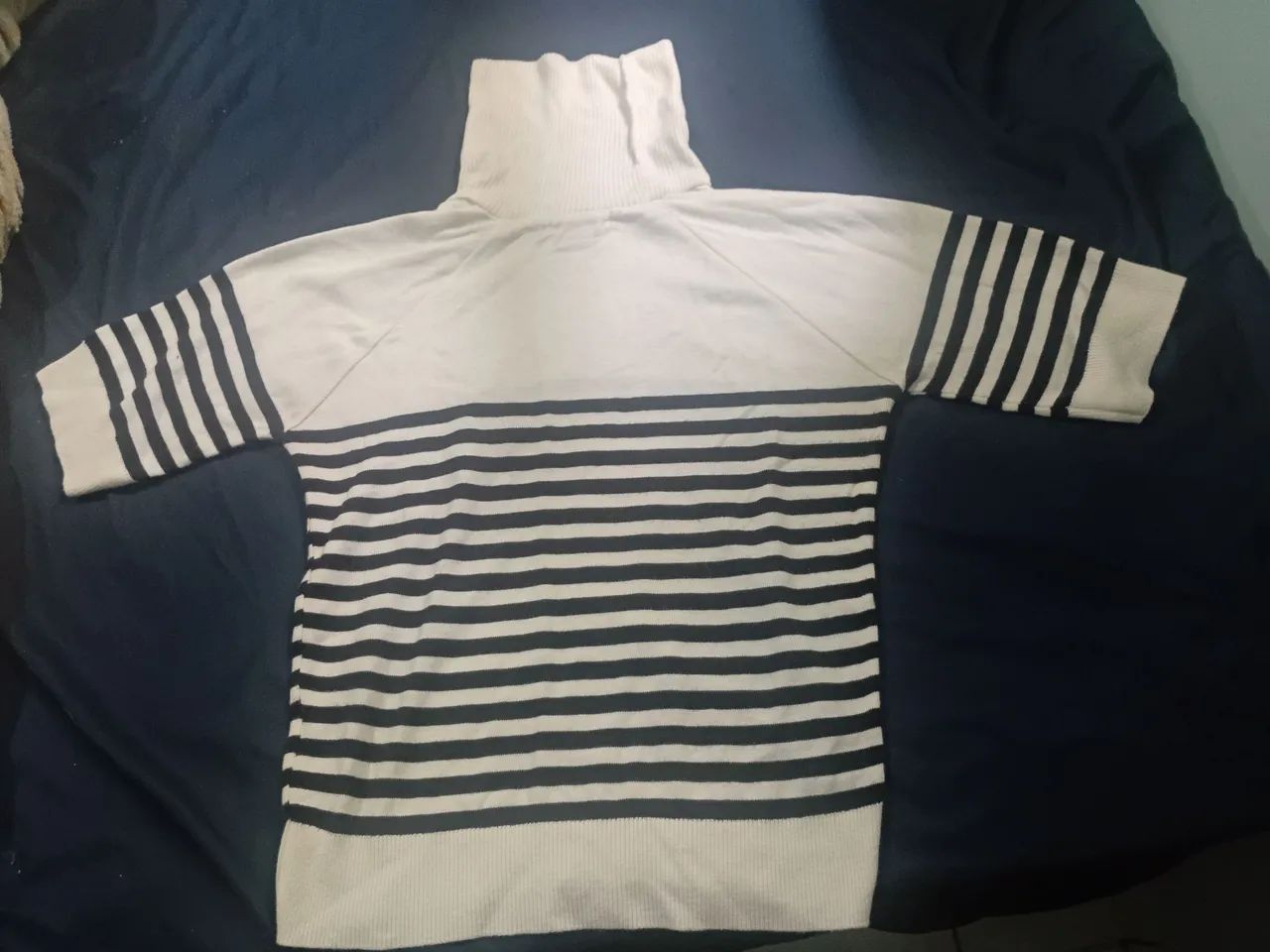 Blusa com pouco uso - Foto 2