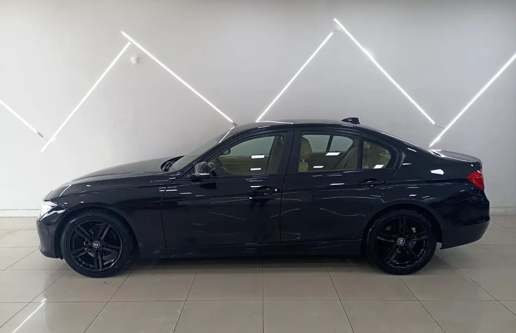 BMW 320I 320i 2014 - Foto 4