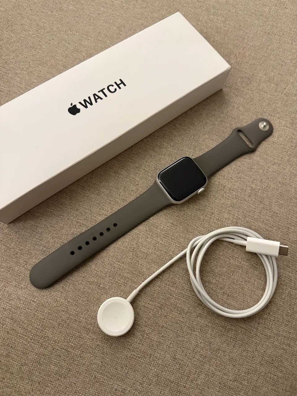 Apple Watch SE (GPS)