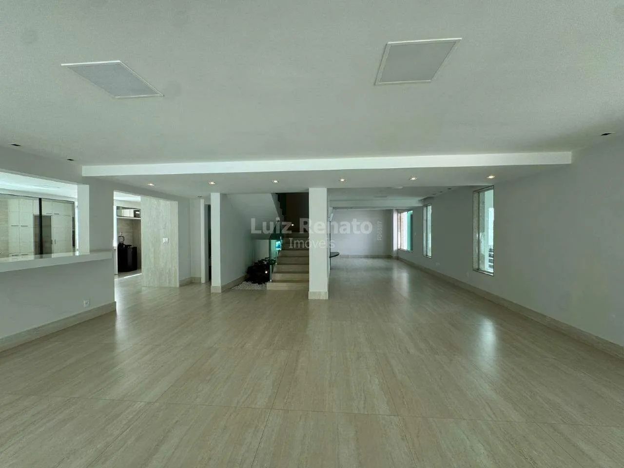 Casa para locação 4 quartos 4 suítes área aproximada de 1.200m² Condomínio Vila Del Rey 2