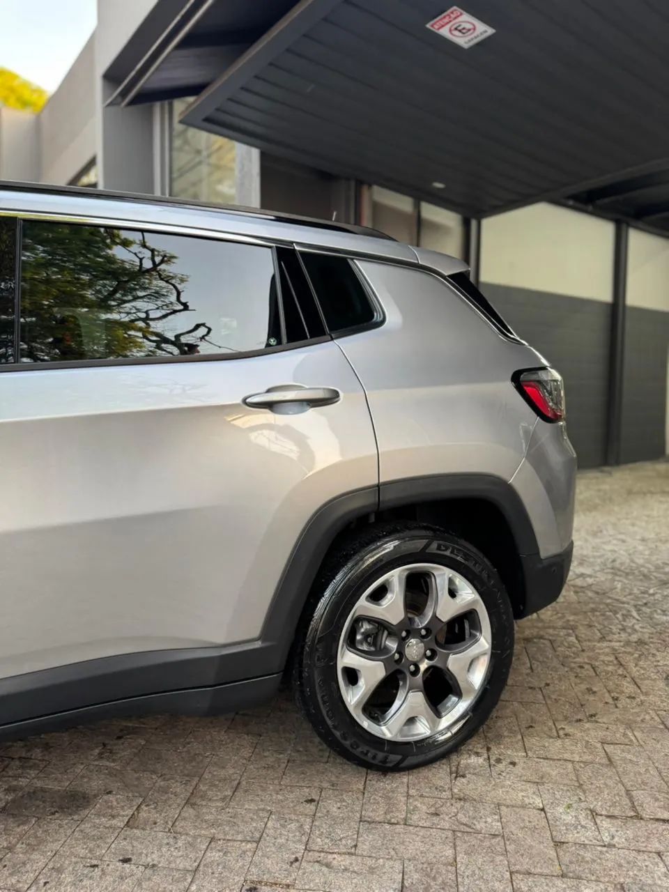 Jeep Compass Longitude 2.0 4X2 Flex 16V Aut. 2020 - Foto 5