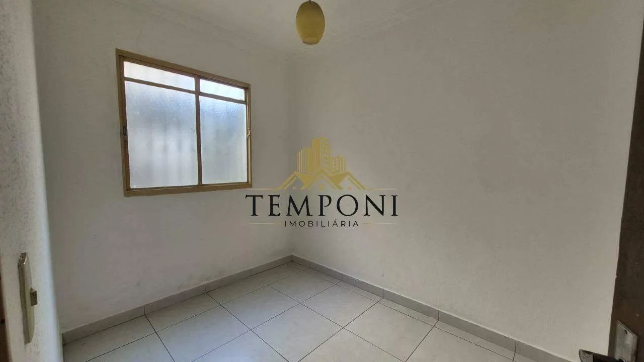 Excelente casa geminada com 2 quartos - Foto 5