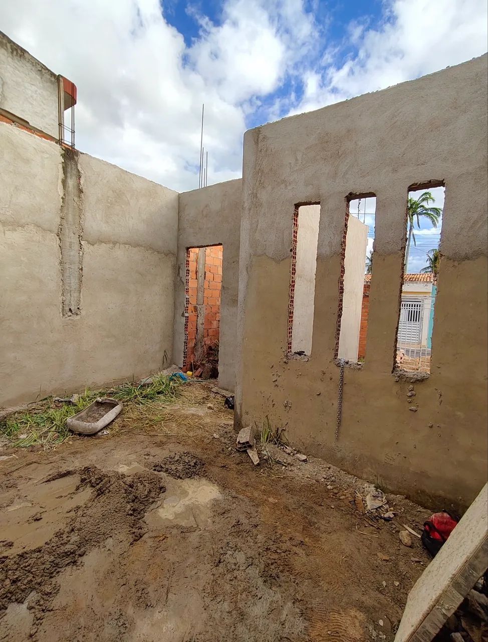 Vendo casa em ponto de lage toda rebocada 5x25 - Foto 2