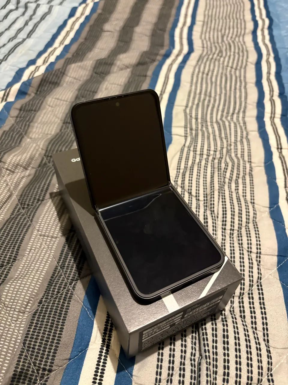 Galaxy Z Flip7 FE - Foto 4