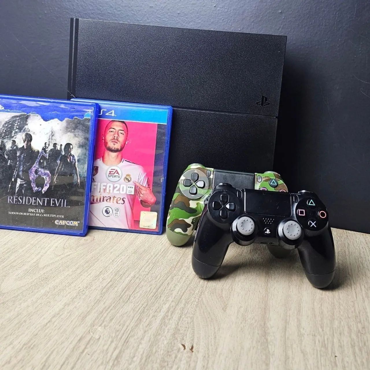 Playstation 4 conservado