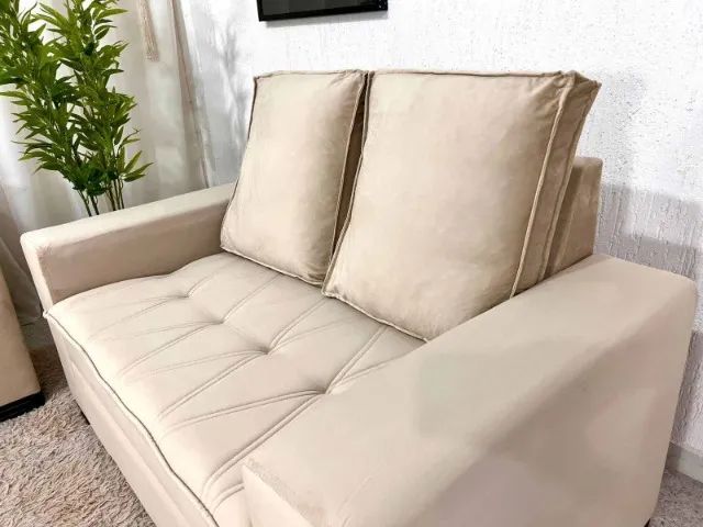 Sofá 2 e 3 lugares França com Puff - Foto 2