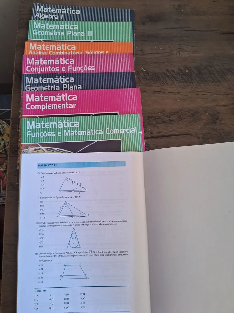 Livros para estudo - Foto 4