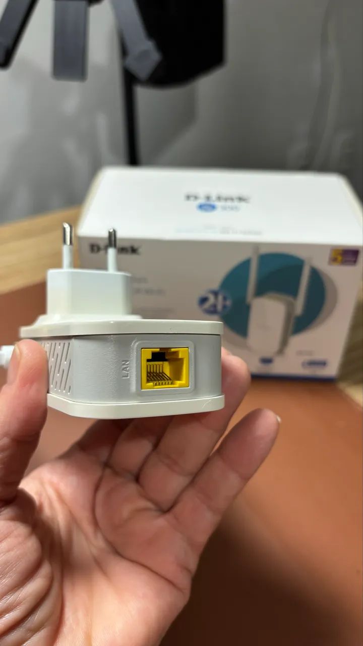 Repetidor Wi-Fi D-Link N300 Mbps - Foto 3