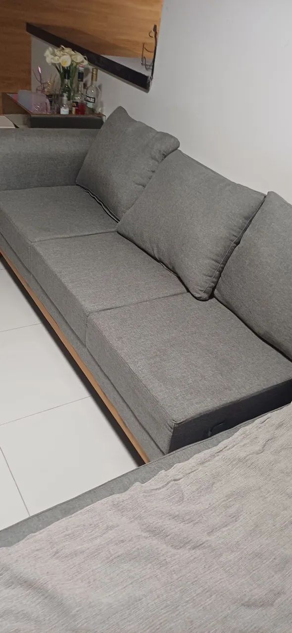 Vende-se sofa de ninho de 4 lugares novo