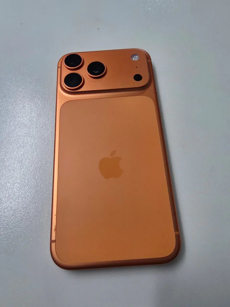 iPhone 17 Pro Max / apenas 01 ciclo de carga